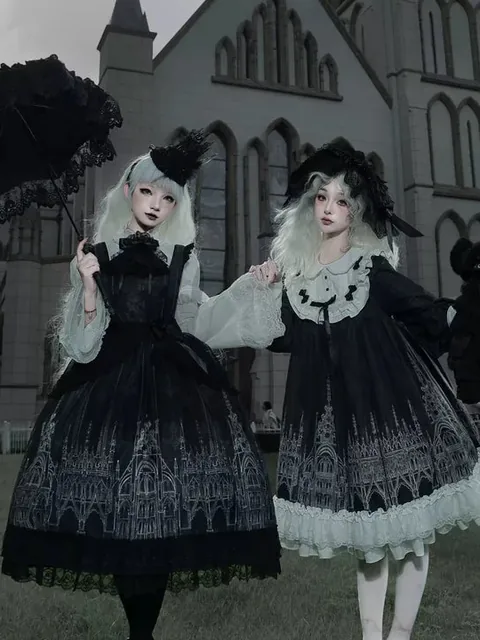 Dark Romantic style